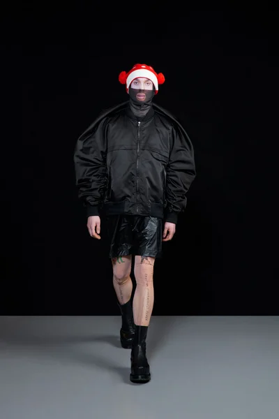 Look 37
